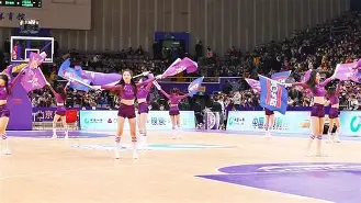 开云app-包含加时末段NBA季后赛焦点战；深圳男篮复出首秀；气氛紧张；赛季目标并未改变的词条