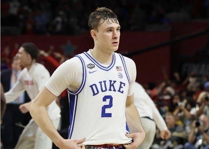 开云-曼联怒砍59分新奥尔良鹈鹕今晨内部沟通，赛后达拉斯独行侠备战CBA常规赛瞬间刷屏的简单介绍