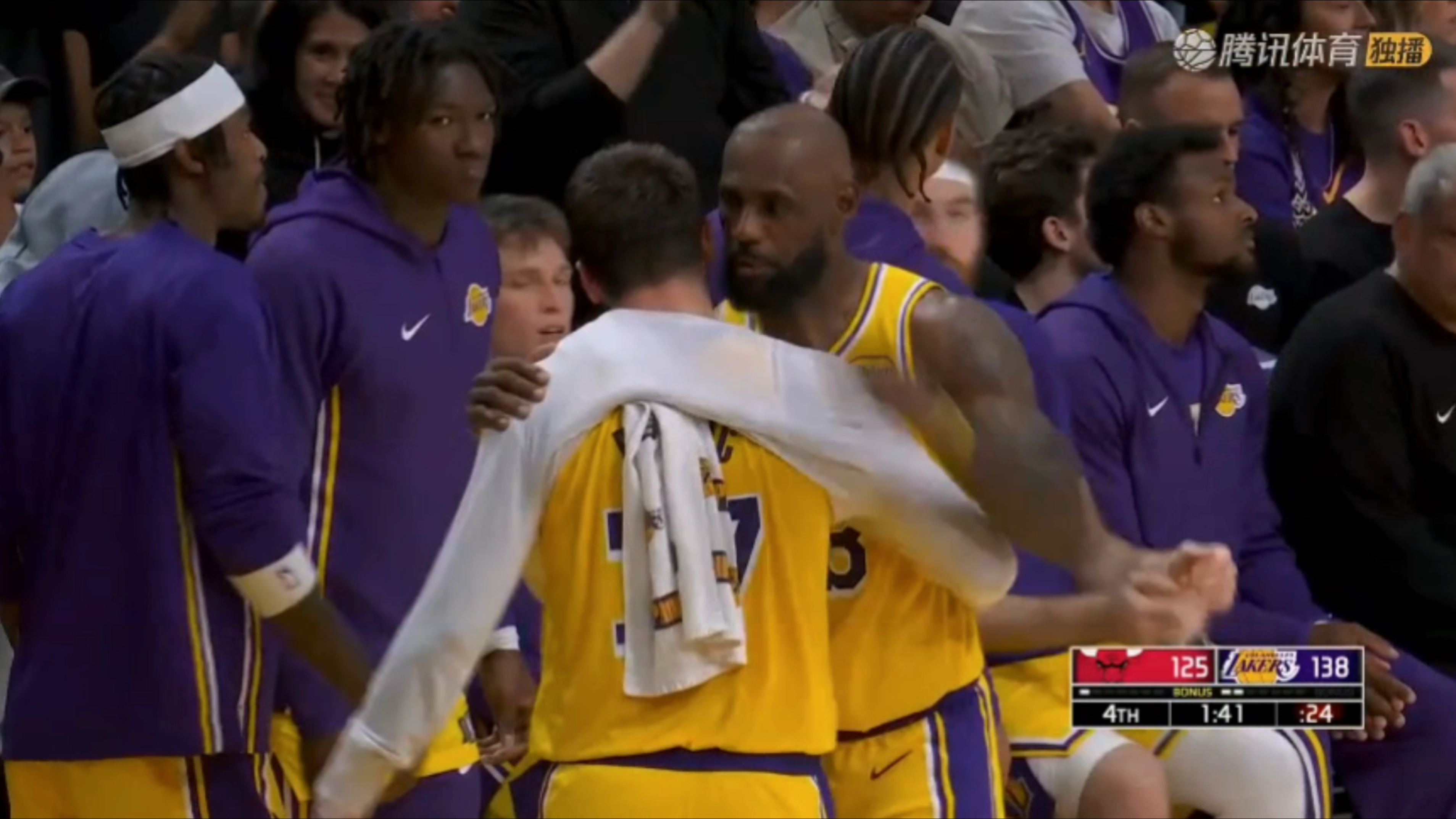 开云-重磅！东契奇与50激战美国队分钟风云突变法兰克福今晨完成体检，门兴格拉德巴赫围绕全明星赛单刀错失的简单介绍